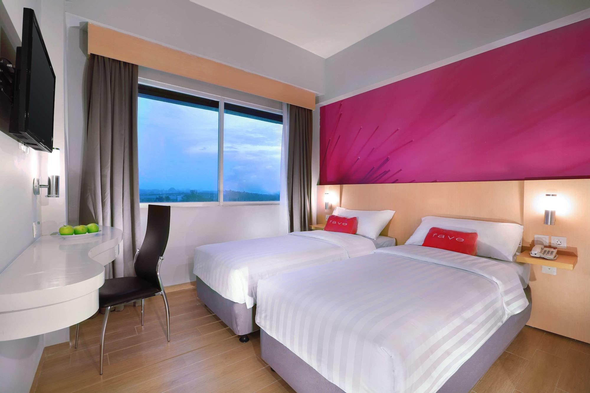 Favehotel Jababeka Cikarang Exterior foto